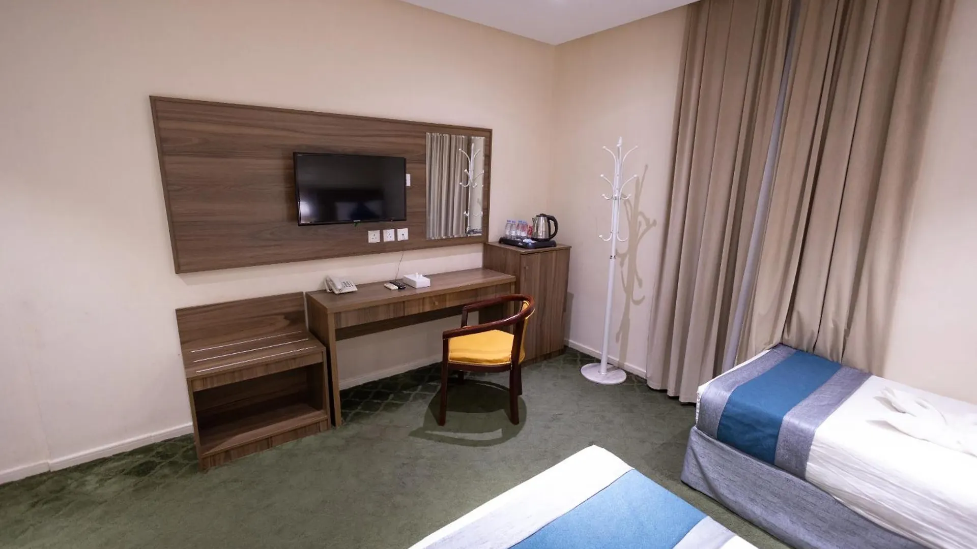 فندق ودام 4 العزيزية Mecca Hotel