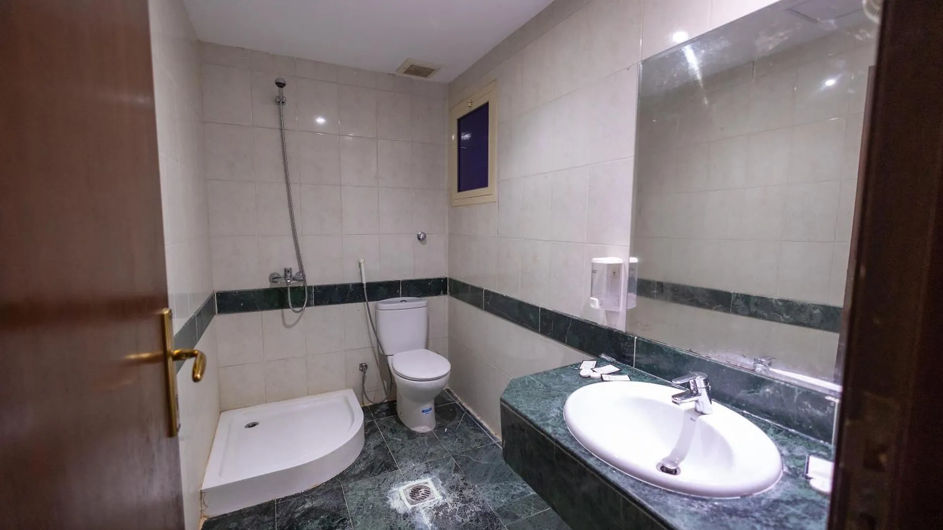 Hotel فندق ودام 4 العزيزية
